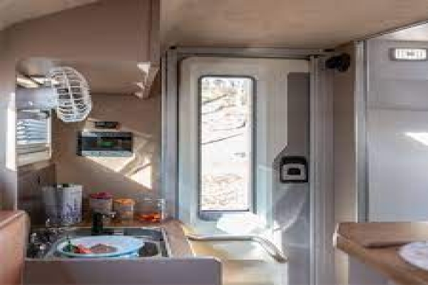 Pikap Karavan 4X4 Ssyong Korondo Sport 